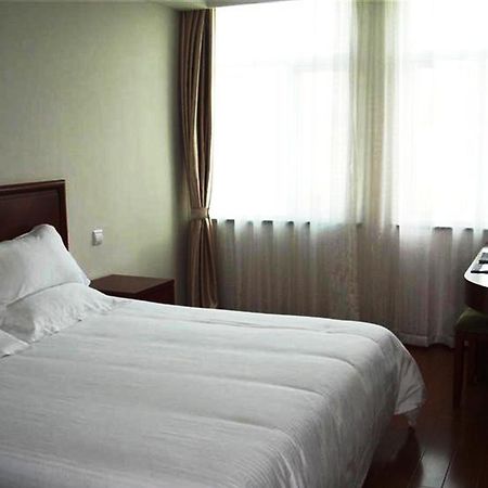 Greentree Inn Jiangsu Nanjing Dachang Xinhua Road Express Hotel ภายนอก รูปภาพ