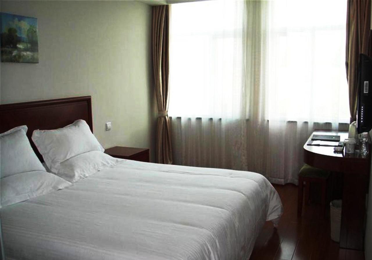 Greentree Inn Jiangsu Nanjing Dachang Xinhua Road Express Hotel ภายนอก รูปภาพ
